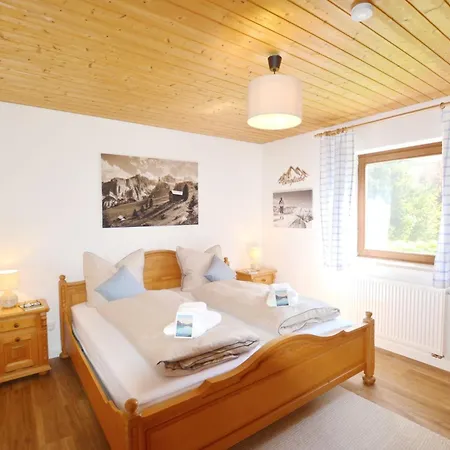 Apartment & Bergliebe Chieming